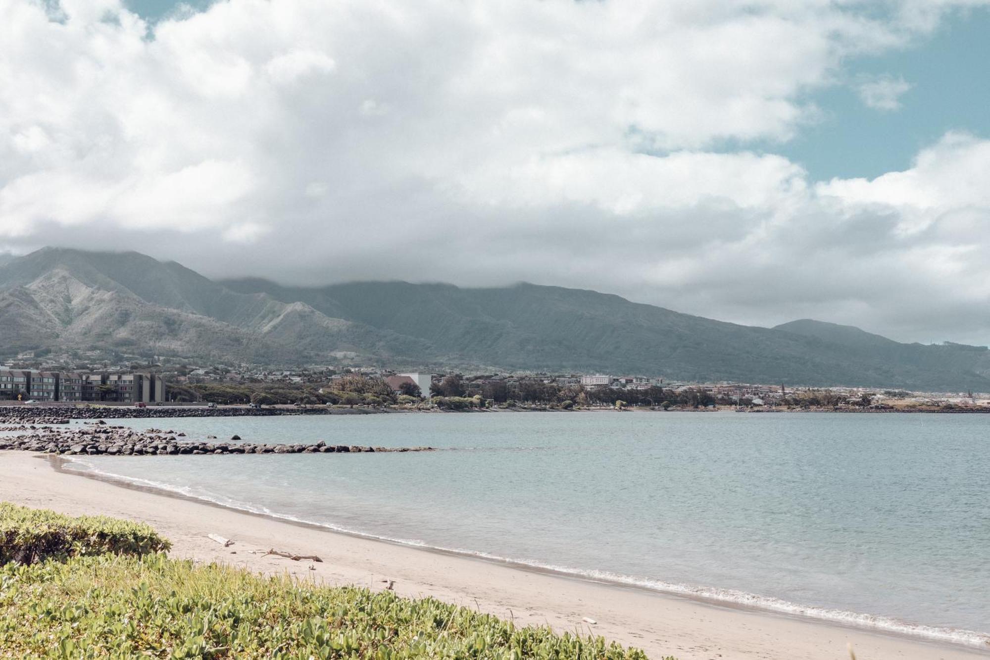 Hampton Inn & Suites Maui North Shore Кахулуи Екстериор снимка